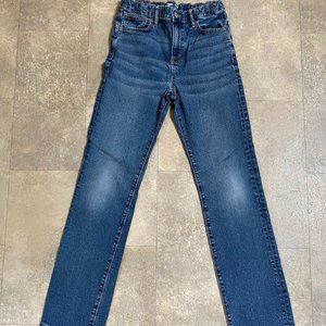 Old Navy Boy's Jeans, Size 18. Straight, Built-In Tough, Adjustable Waist